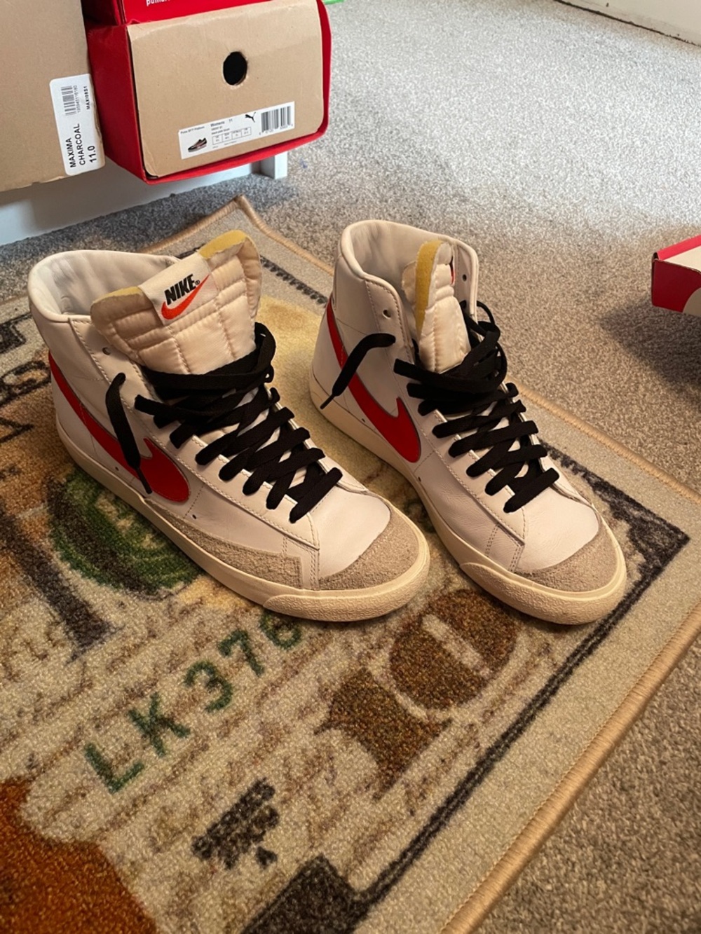 Nike High-Top Sneakers ( blazer)
